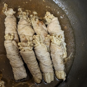 焼き肉のたれで　えのき茸の豚もも巻き